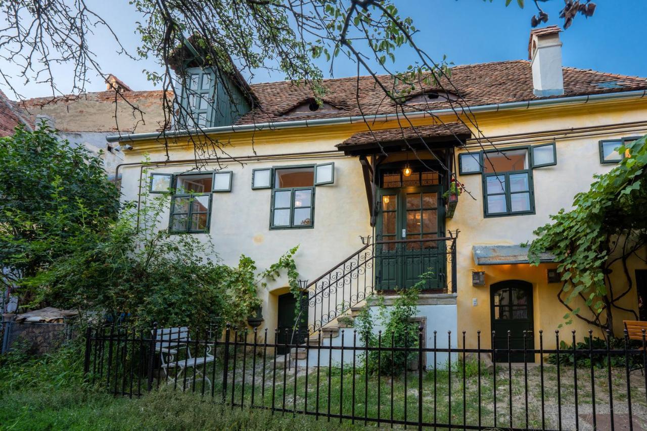 Casa Josef Bacon - La Strada - Apart otel Sighişoara Dış mekan fotoğraf